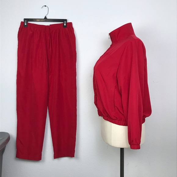 Napa Valley Petite Set Two Piece Women’s Size LP Color Red Jacket/Pants Set. - Picture 2 of 15